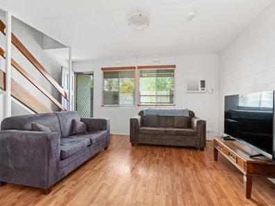 6/6 Myoporum Street, Kambalda West WA 6442