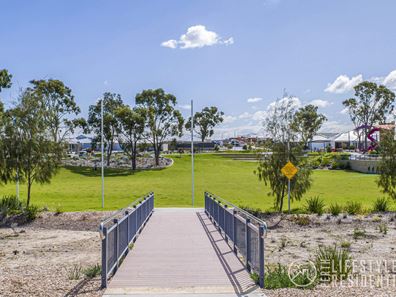 24 Kookaburra Street, Eglinton WA 6034
