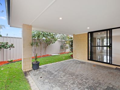 1C Brooking Road, Coodanup WA 6210