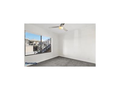 6/86 Moreing Street, Redcliffe WA 6104