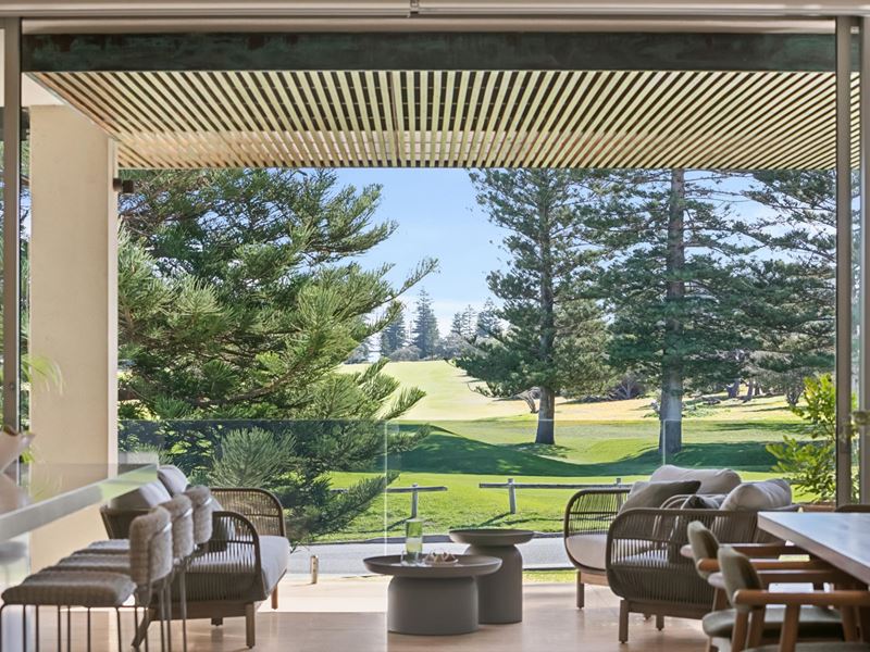 5A Pearse Street, Cottesloe