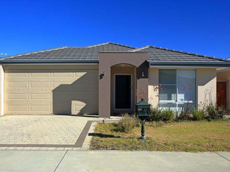 9 Everingham St, Clarkson WA 6030