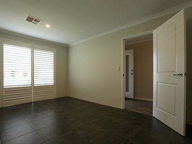9 Everingham St, Clarkson WA 6030