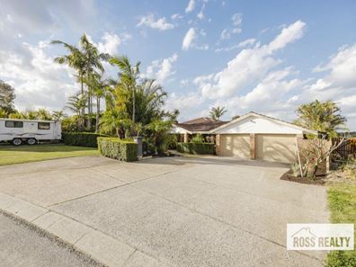 17 Lagoon Heights, Ballajura WA 6066
