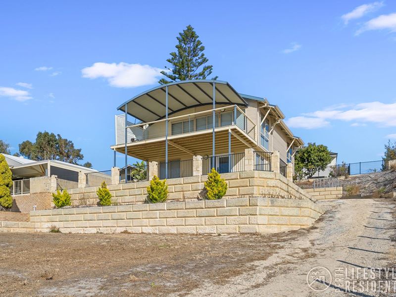 16 Charnwood Avenue, Two Rocks WA 6037