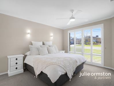 3 Claybush Court, Woodvale WA 6026