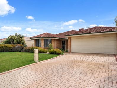 19 Cologne Gardens, Port Kennedy WA 6172