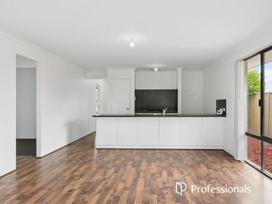 12 Ballawarra Avenue, Byford WA 6122