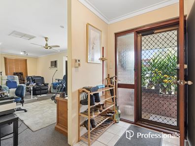 184 Maida Vale Road, High Wycombe WA 6057
