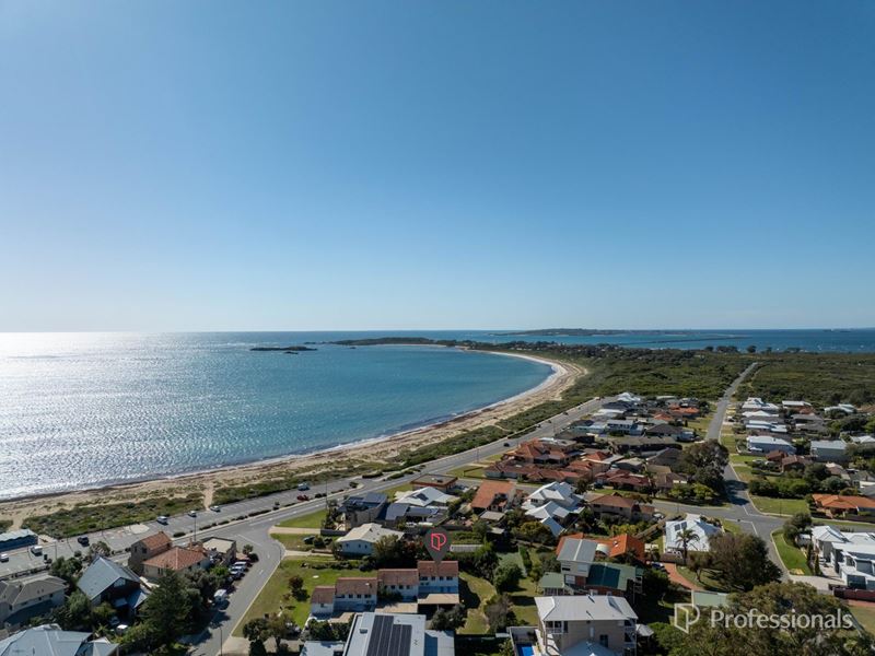 7/4-6 Gloucester Avenue, Shoalwater WA 6169