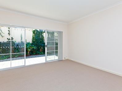 1/60 Ord Street, Nedlands WA 6009