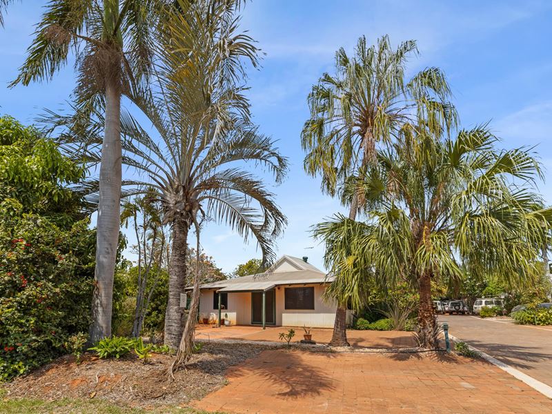 2/12 Glenister Loop, Cable Beach WA 6726