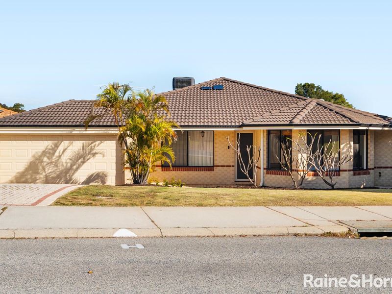 28 Gungurru Avenue, Hocking WA 6065