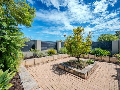 9 Hakata Place, Merriwa WA 6030