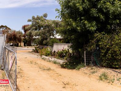 60 Coronation Street, Merredin WA 6415