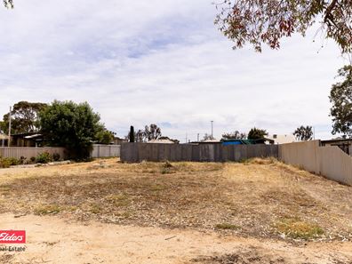 60 Coronation Street, Merredin WA 6415