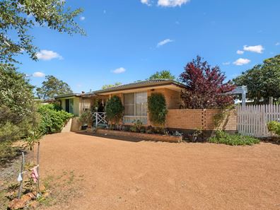 4/39 Poets Lane, Kalamunda WA 6076