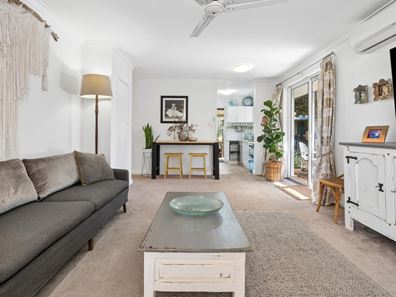 4/39 Poets Lane, Kalamunda WA 6076