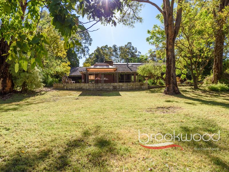 500 Carson Street, Stoneville WA 6081