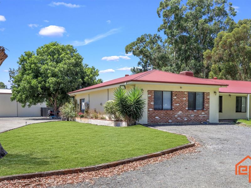 567 Orton Road, Oakford WA 6121