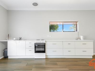 567 Orton Road, Oakford WA 6121