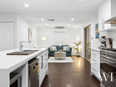 5 Stampel Gardens, Kardinya WA 6163