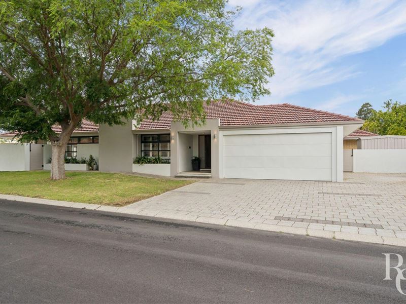 4 Grieve Close, Winthrop