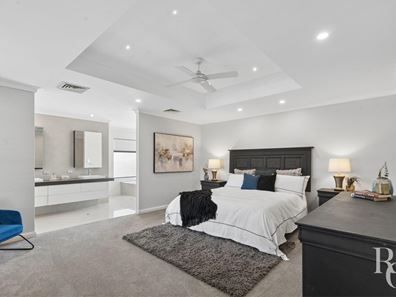 4 Grieve Close, Winthrop WA 6150