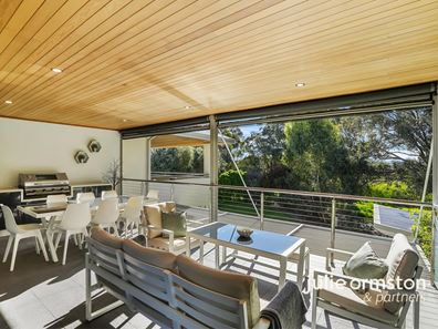 8 Tyne Crescent, Wanneroo WA 6065