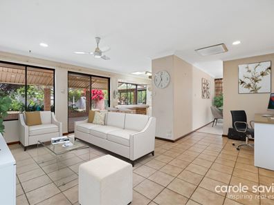 8 Glenfield Road, Kingsley WA 6026