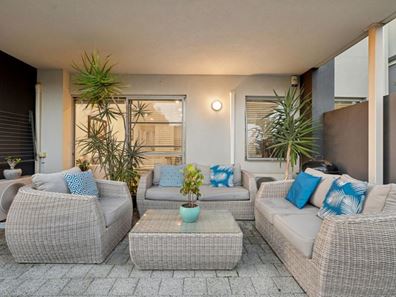3/17 Emerald Way, Carine WA 6020