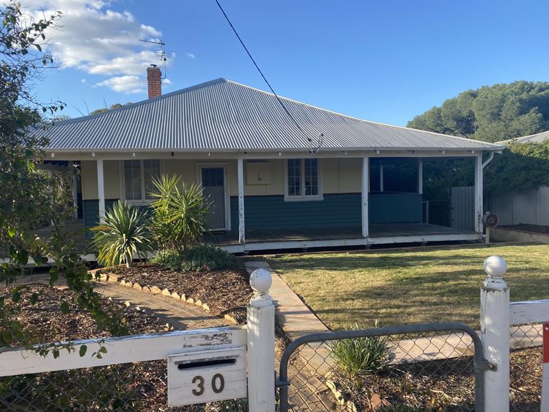 30 Hart Street, Merredin