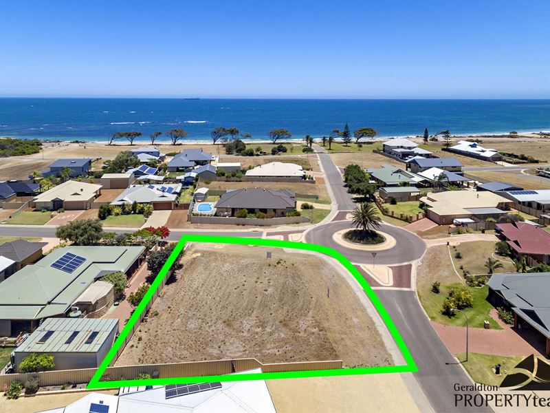 14 Waterfront Circle, Drummond Cove