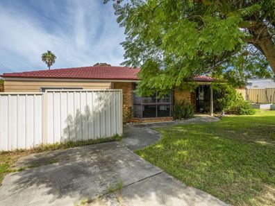 16 Akebia Way, Forrestfield WA 6058