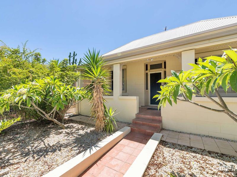 14 Hubble Street, East Fremantle WA 6158