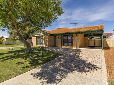 11 Mulloway Place, Warnbro WA 6169