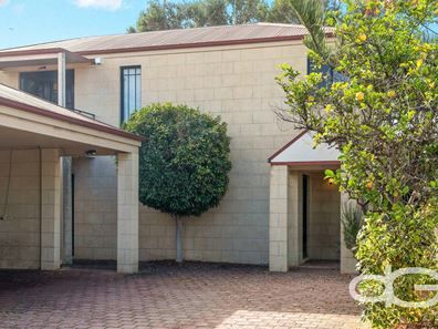 24A Hampton Road, Fremantle WA 6160