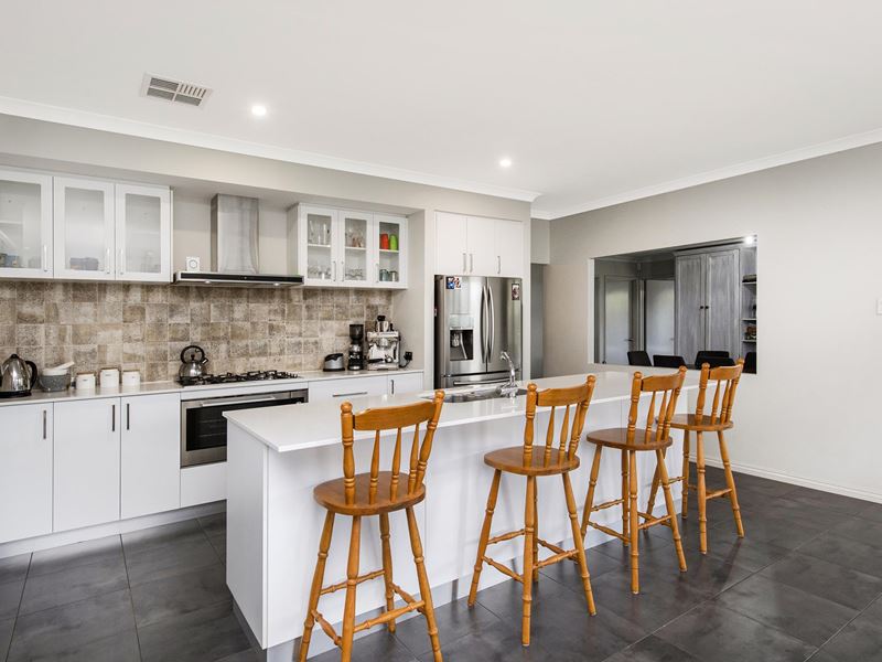 17 Grail Avenue, Baldivis WA 6171