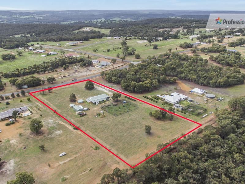 126 Turtledove Drive, Lower Chittering
