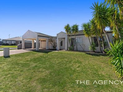 18 Broadmoor Green, Currambine WA 6028