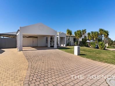 18 Broadmoor Green, Currambine WA 6028