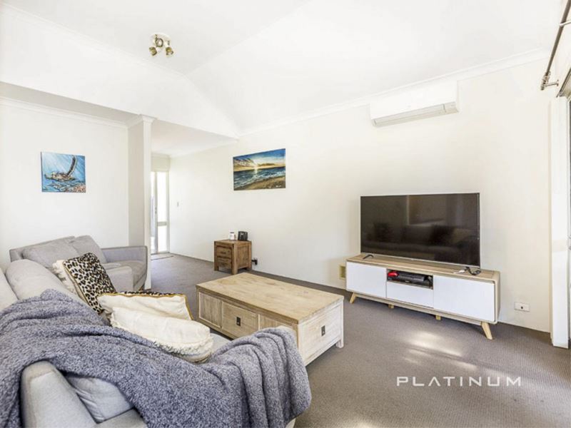 31/220 Fairway Circle, Connolly