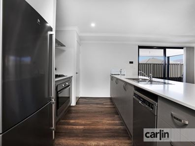 65 Grapestone Road, Piara Waters WA 6112