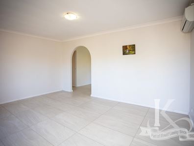 4/26 Lancaster Street, Dianella WA 6059