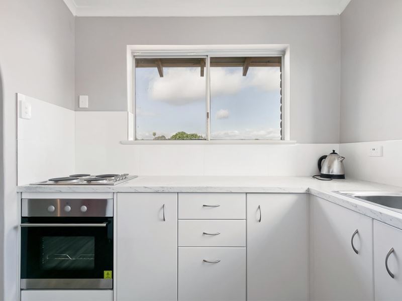 5/210 North Beach Drive, Tuart Hill