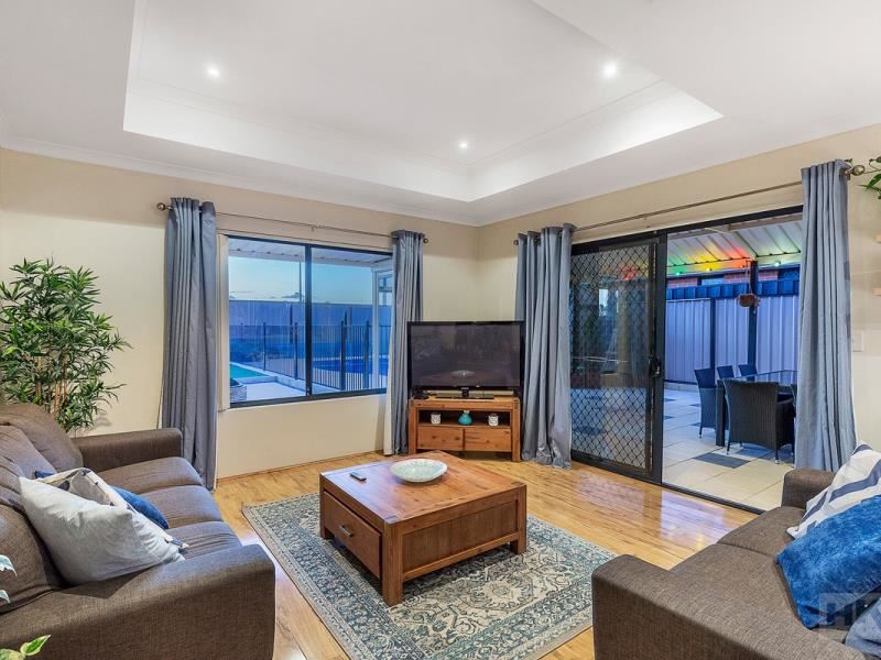 43 Rocklea Crescent, Ellenbrook