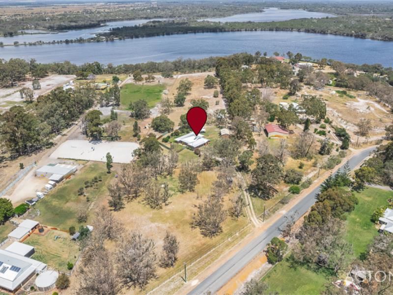 9 Mears Road, Barragup WA 6209