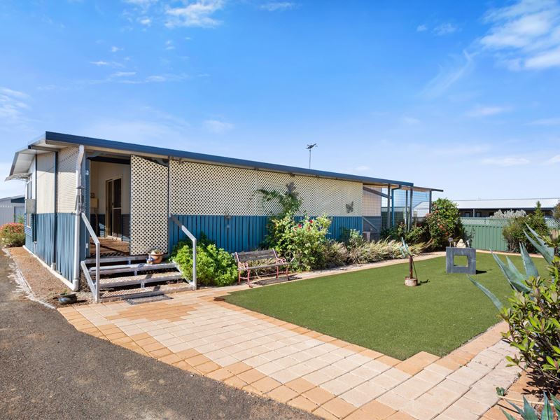 103 Macdonald Street, Coolgardie