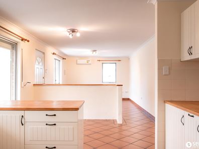 35 Quickly Crescent, Hamilton Hill WA 6163