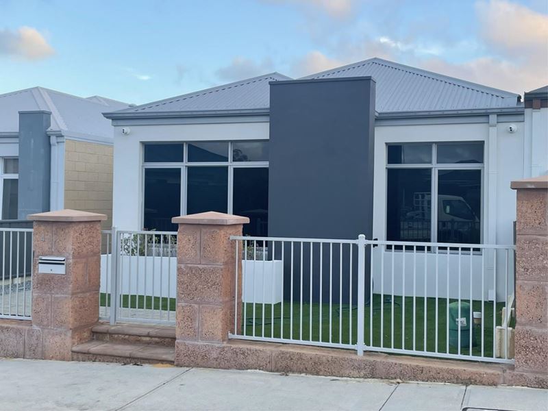 4 Rhizome Way, Banksia Grove WA 6031